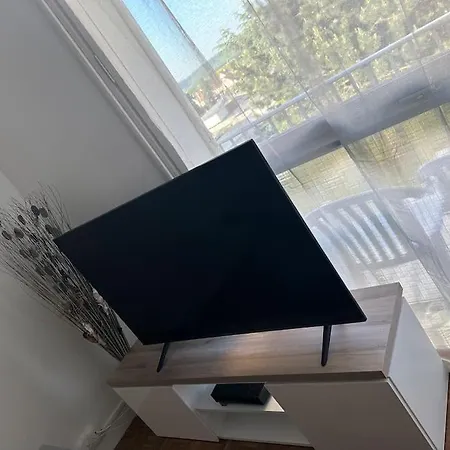 Appt Renove Ds 4pers Parking -zenith 아파트 Saint-Étienne-du-Rouvray